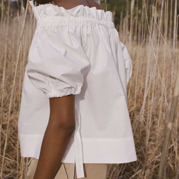 SHAINA MOTE off shoulder top size XS